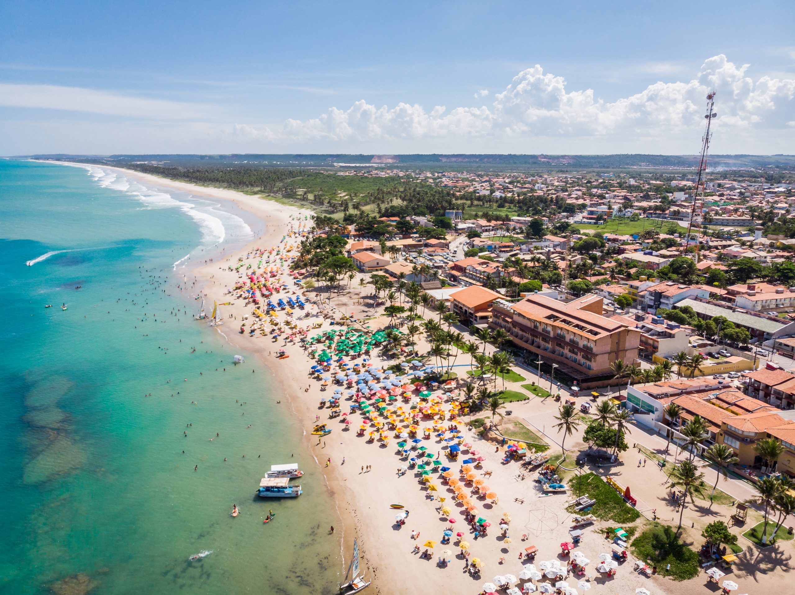 Um paraíso alagoano de águas cristalinas que conta a história do Brasil